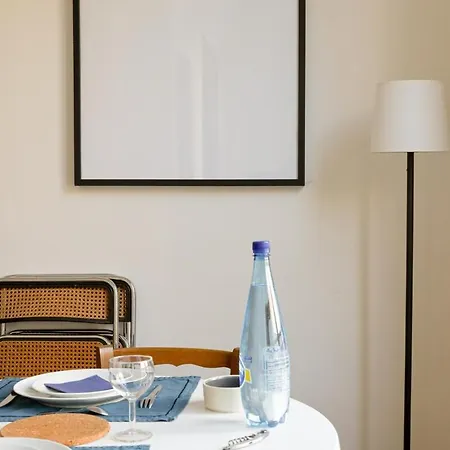 Appartement Chic Et Moderne Au Coeur De *