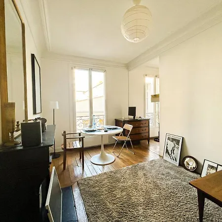 Chic Et Moderne Au Cœur De