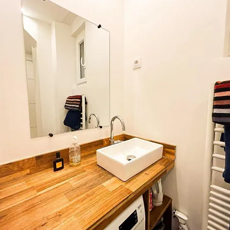 Chic Et Moderne Au Cœur De Paris