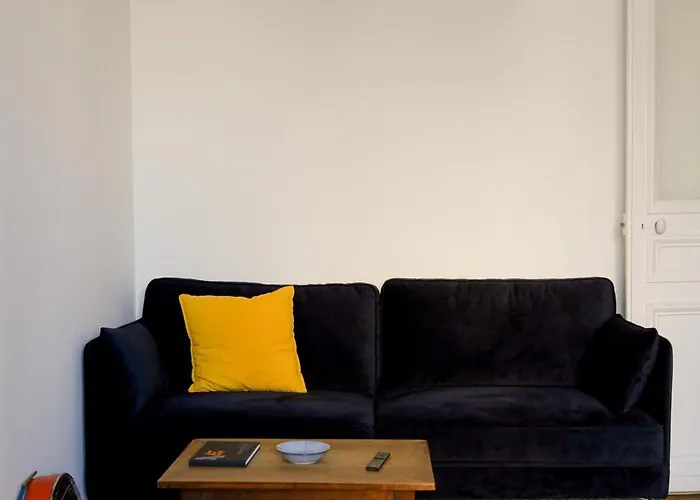 Appartement Chic Et Moderne Au Cœur De *