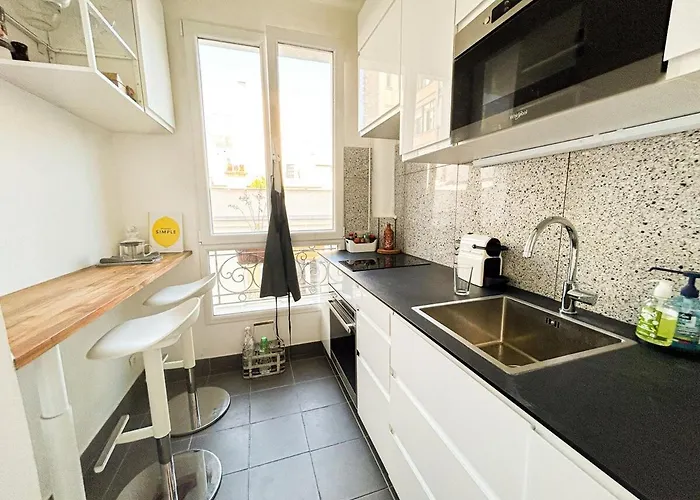 Chic Et Moderne Au Cœur De * Paris