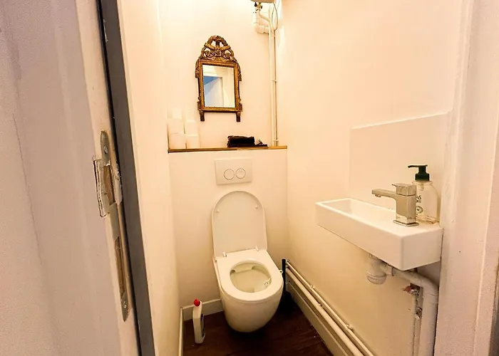 Appartement Chic Et Moderne Au Cœur De *